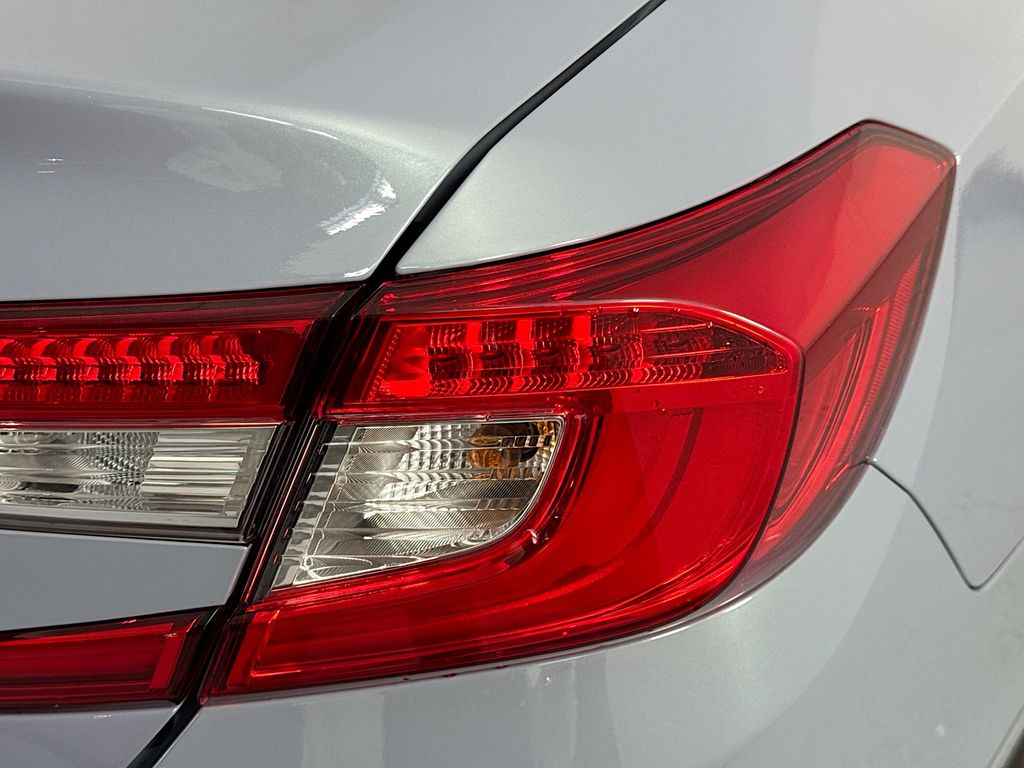 Used Car 2021 Honda Accord Hybrid  Touring For Sale Under $30,000 In Austin, Texas