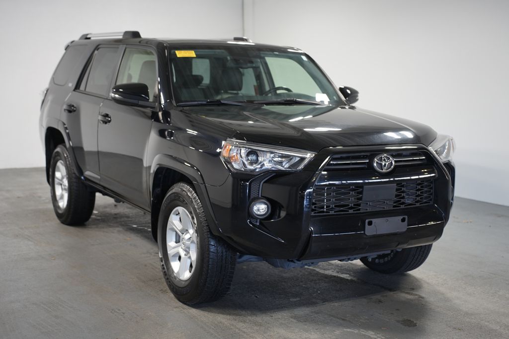 2023 Toyota 4Runner SR5 3