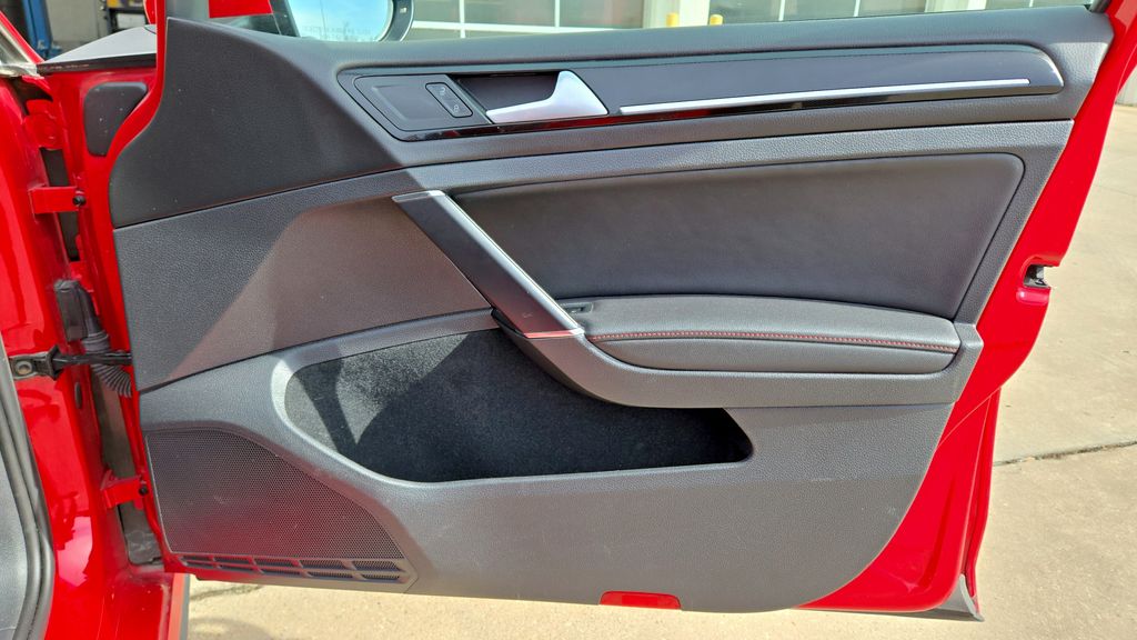 2016 Volkswagen Golf GTI