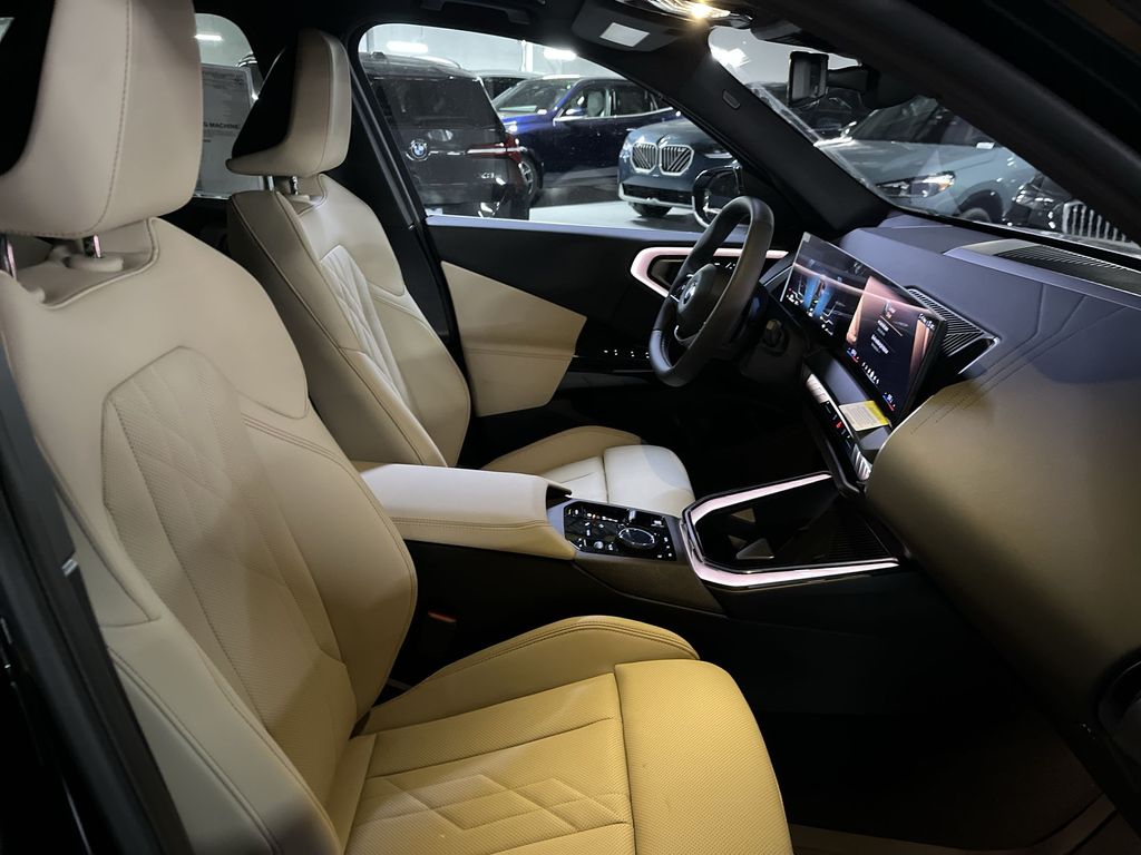 Thumbnail: 2026 BMW X3 - 25