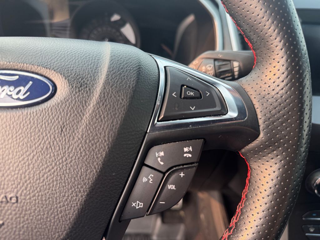 2020 Ford Edge ST Line Black at Luther Ford