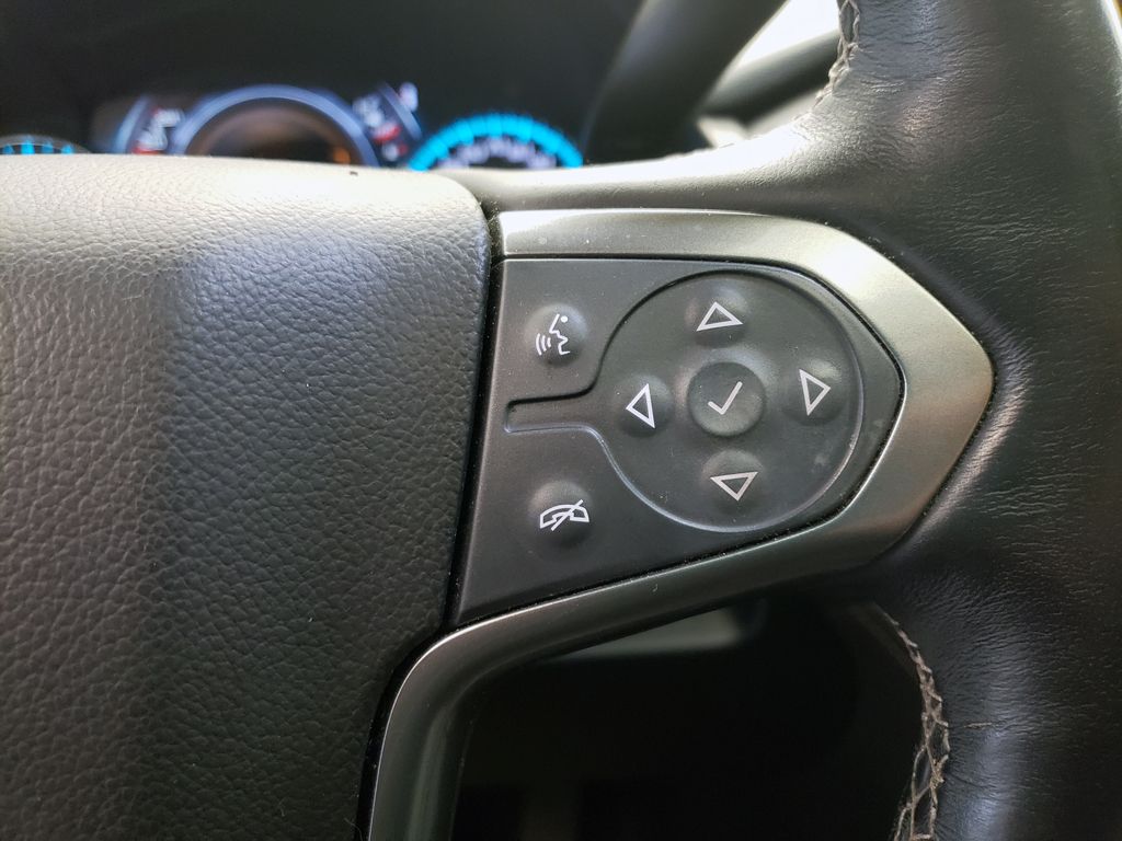 Thumbnail: 2017 Chevrolet Tahoe - 20