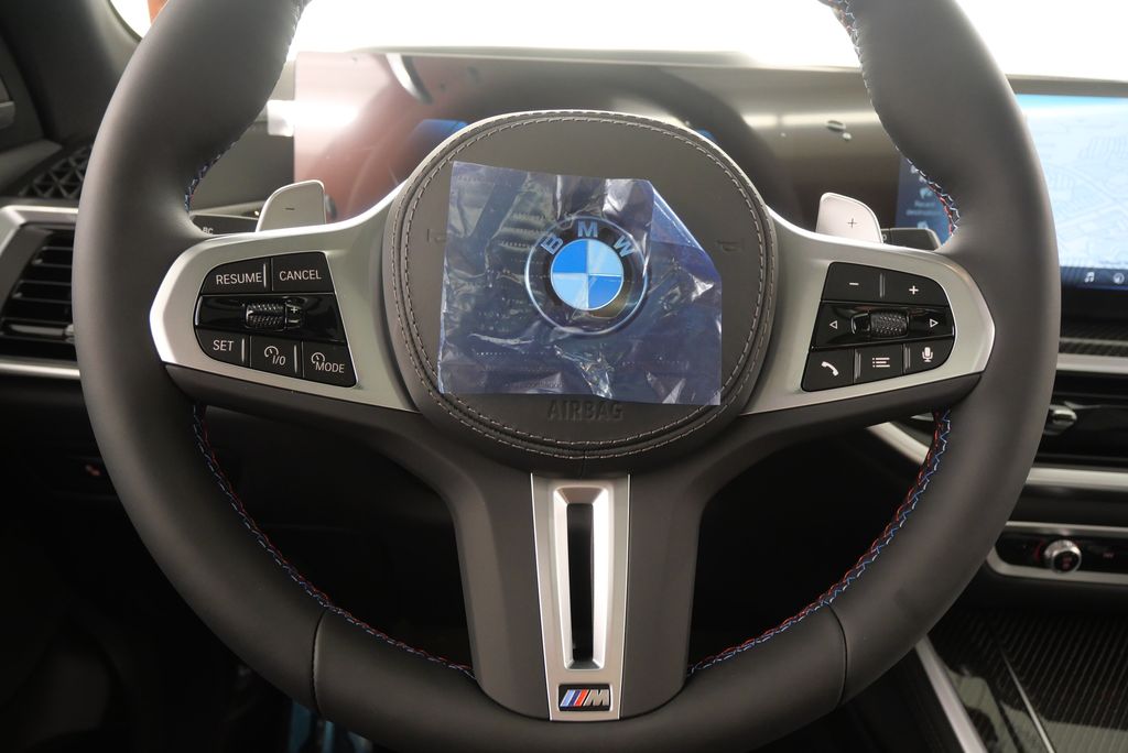 2025 BMW X5 M60i 21