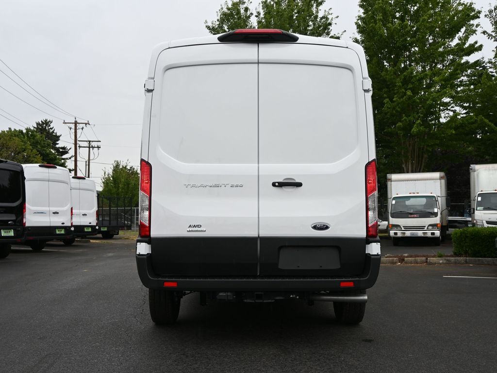 2025 Ford Transit 250