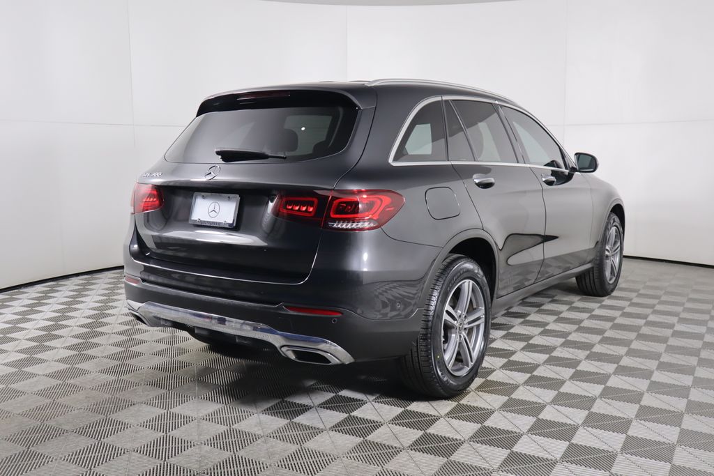 2022 Mercedes-Benz GLC 300 5