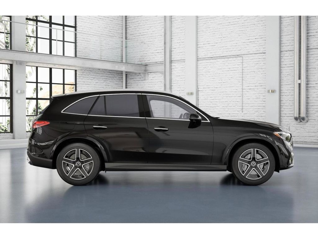 2025 Mercedes-Benz GLC GLC 350 E Hybrid 16