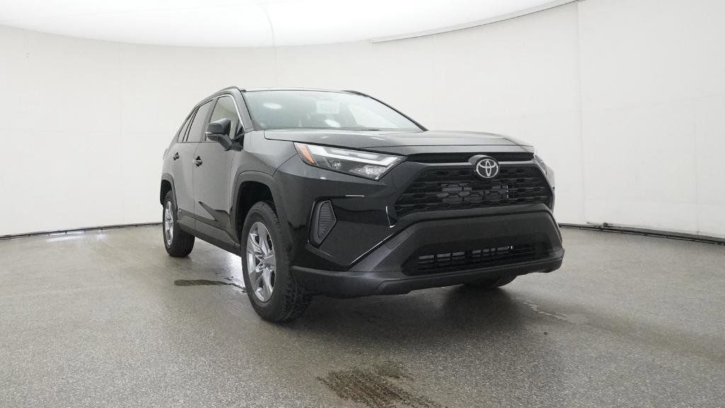 Thumbnail: 2025 Toyota RAV4 - 23