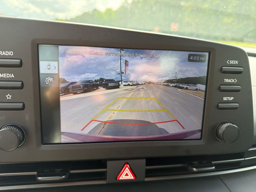 Used 2025 Red Hyundai SEL Sport image 29