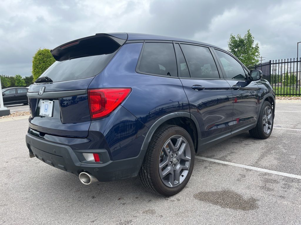 Thumbnail: 2022 Honda Passport - 4