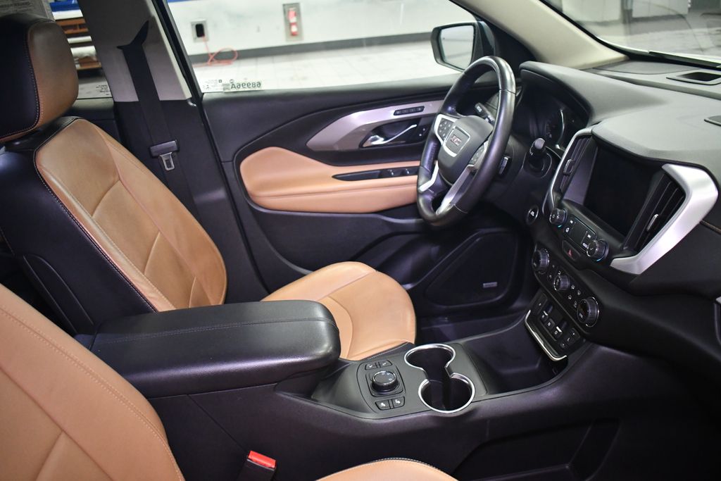 Thumbnail: 2021 GMC Terrain - 32