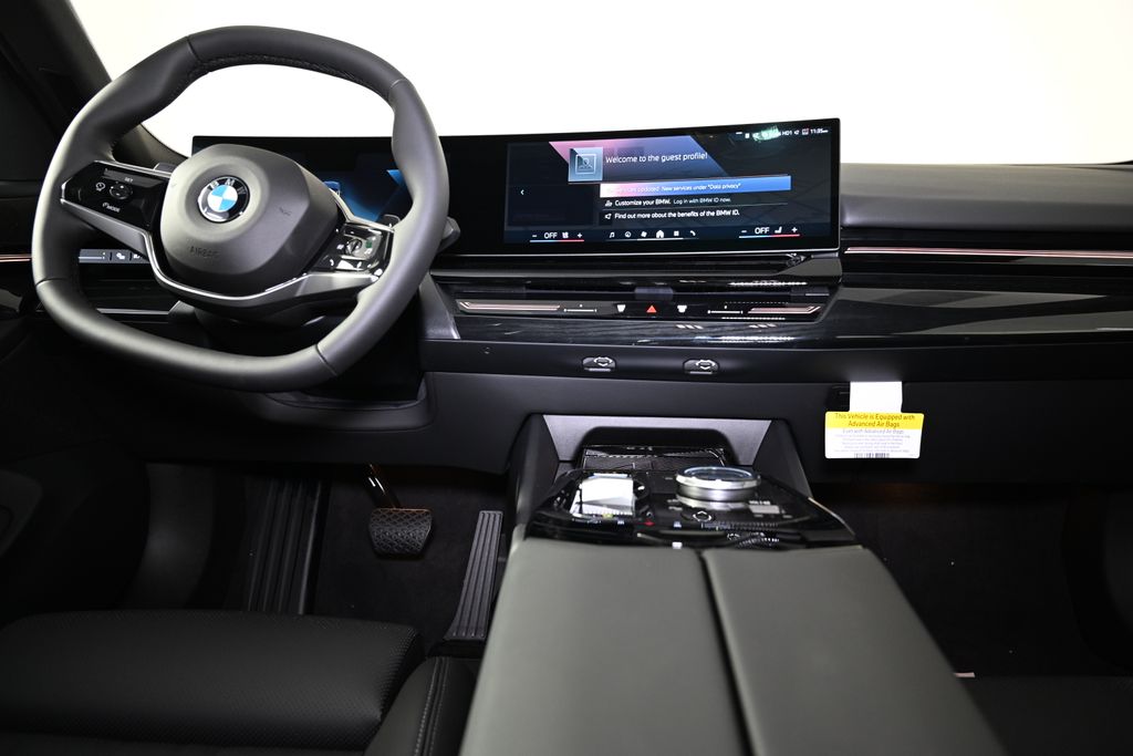 Thumbnail: 2026 BMW 5 Series - 16