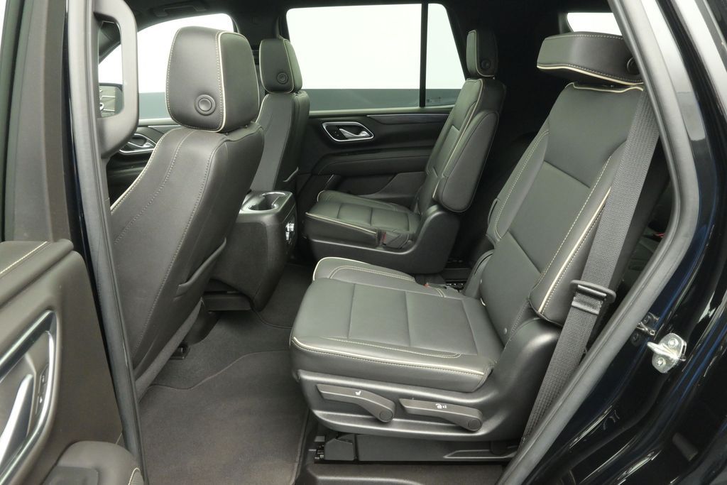 2022 GMC Yukon SLT - Photo 15