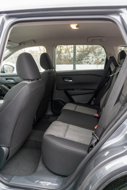 2026 Nissan Rogue SV - 9