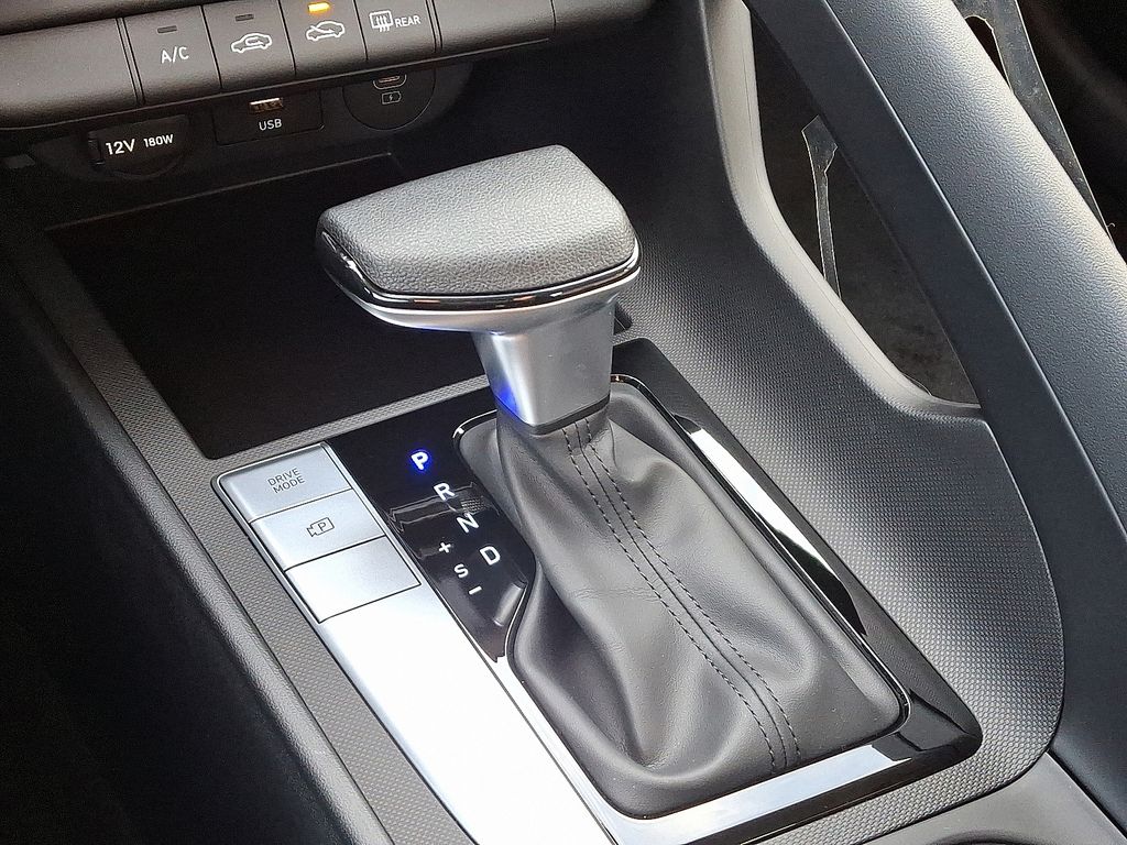 Thumbnail: 2025 Hyundai Elantra - 8