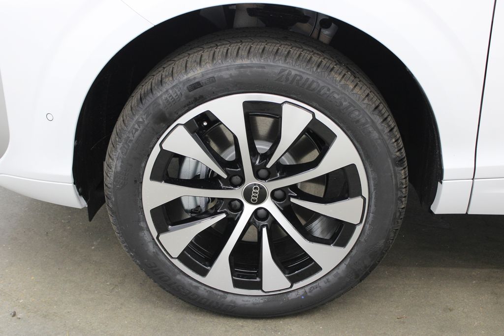 new 2026 Audi Q3 car, priced at $48,170