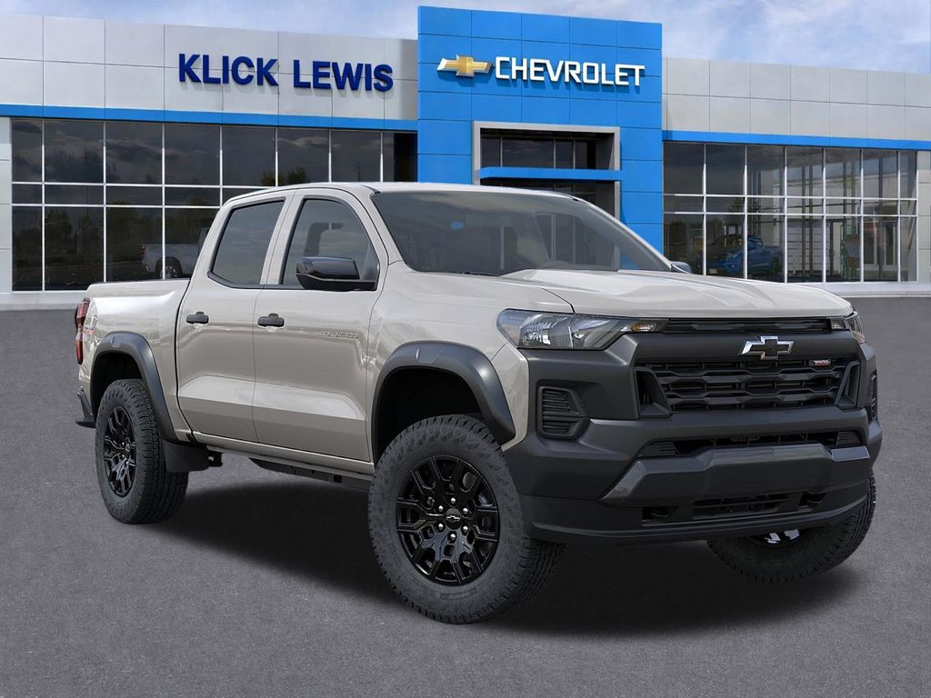 2026 Chevrolet Colorado Trail Boss White at Klick Lewis Buick Chevrolet