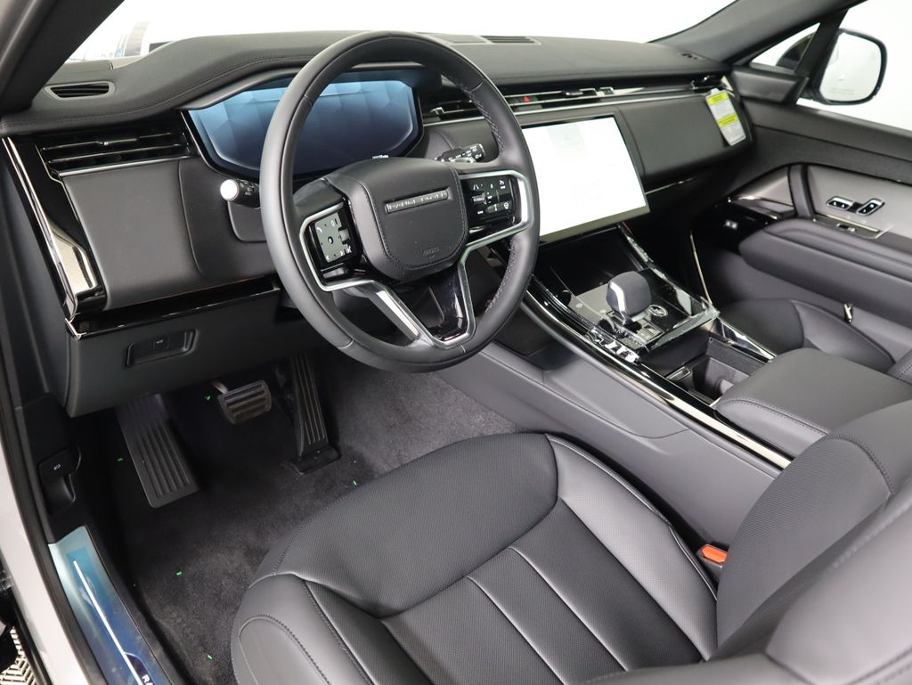 Thumbnail: 2025 Land Rover Range Rover Sport - 10