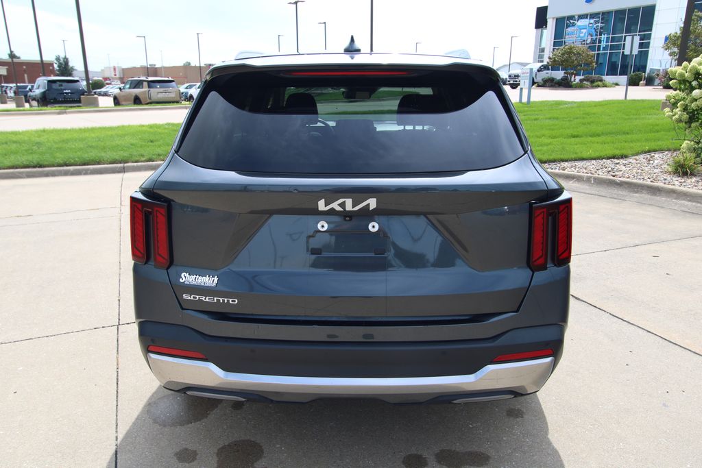 Used 2024 Kia Sorento SUV
