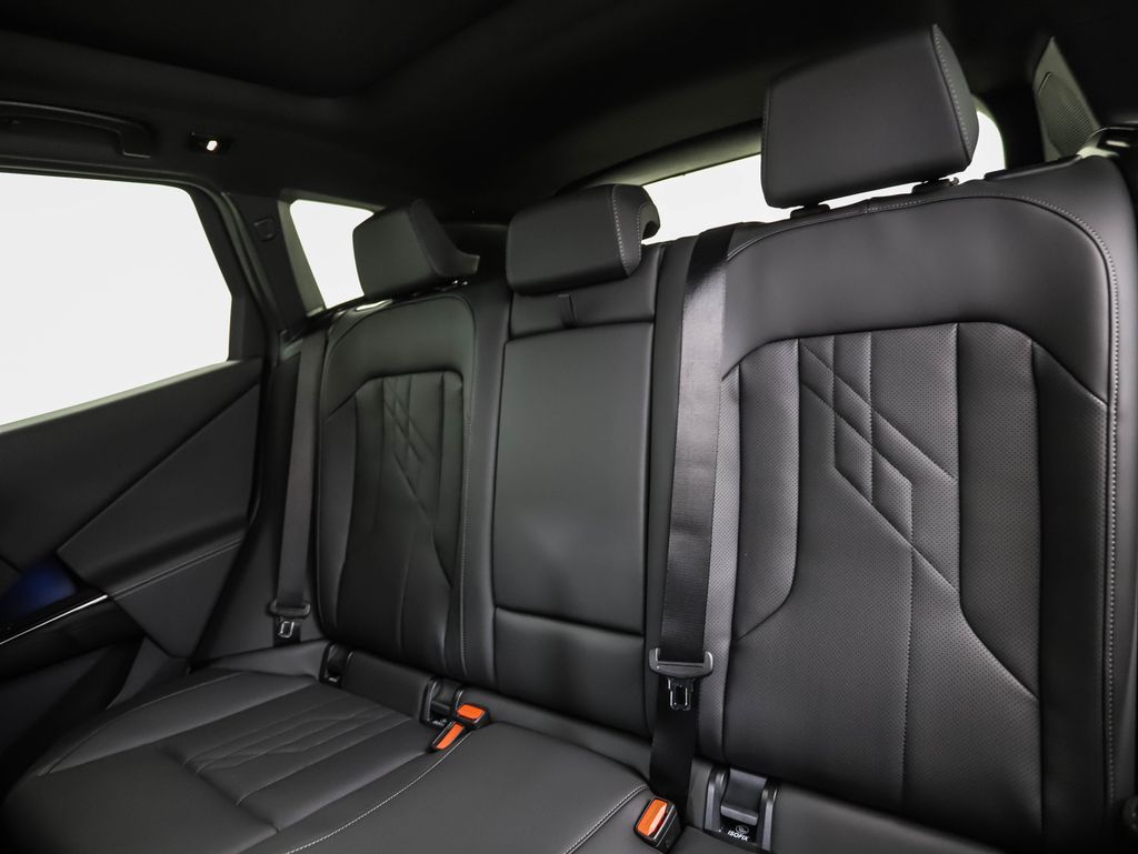 Thumbnail: 2026 BMW X3 - 22