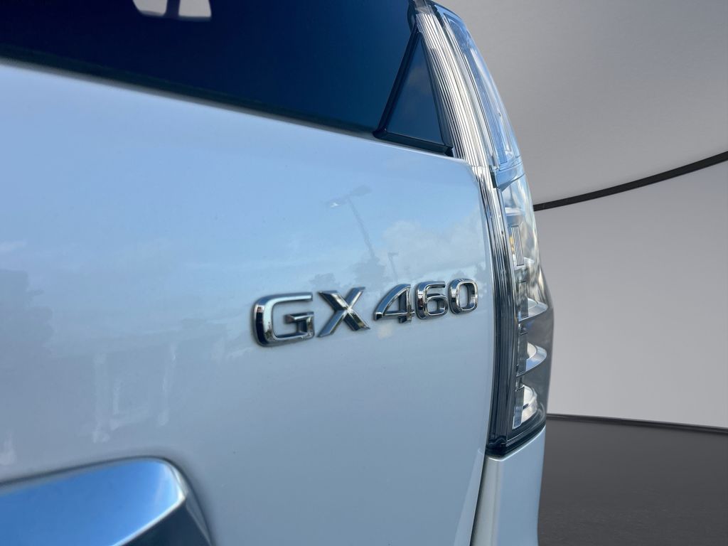 Thumbnail: 2023 Lexus GX - 32