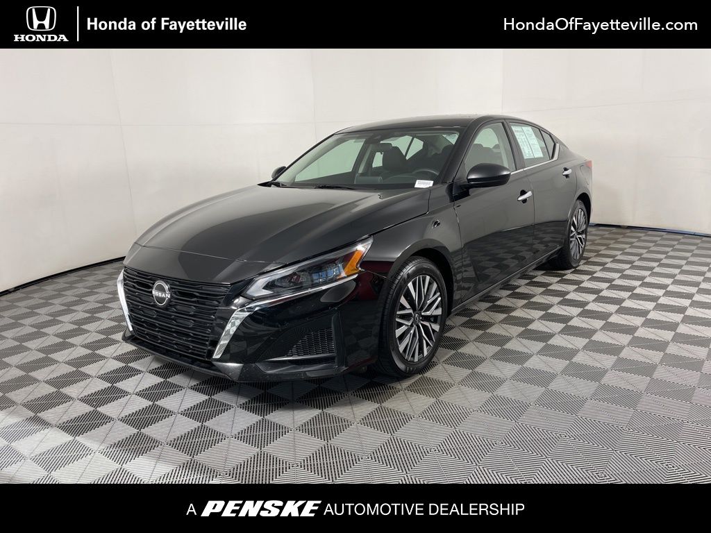 Thumbnail: 2024 Nissan Altima - 1