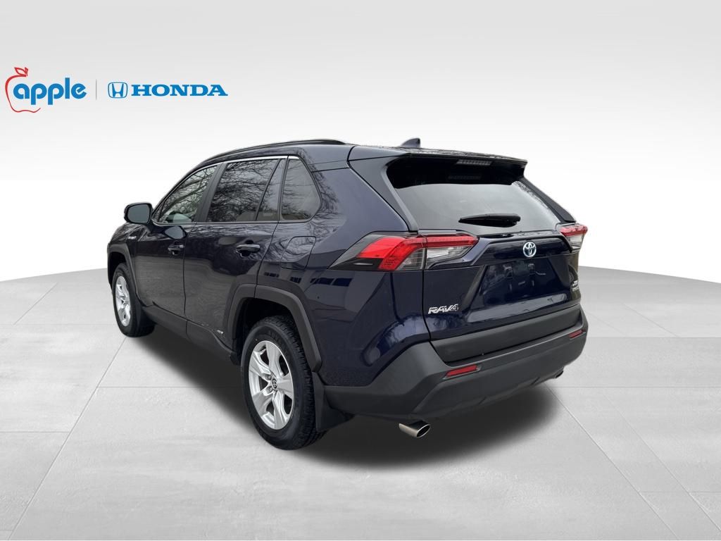 2020 Toyota RAV4 Hybrid XLE