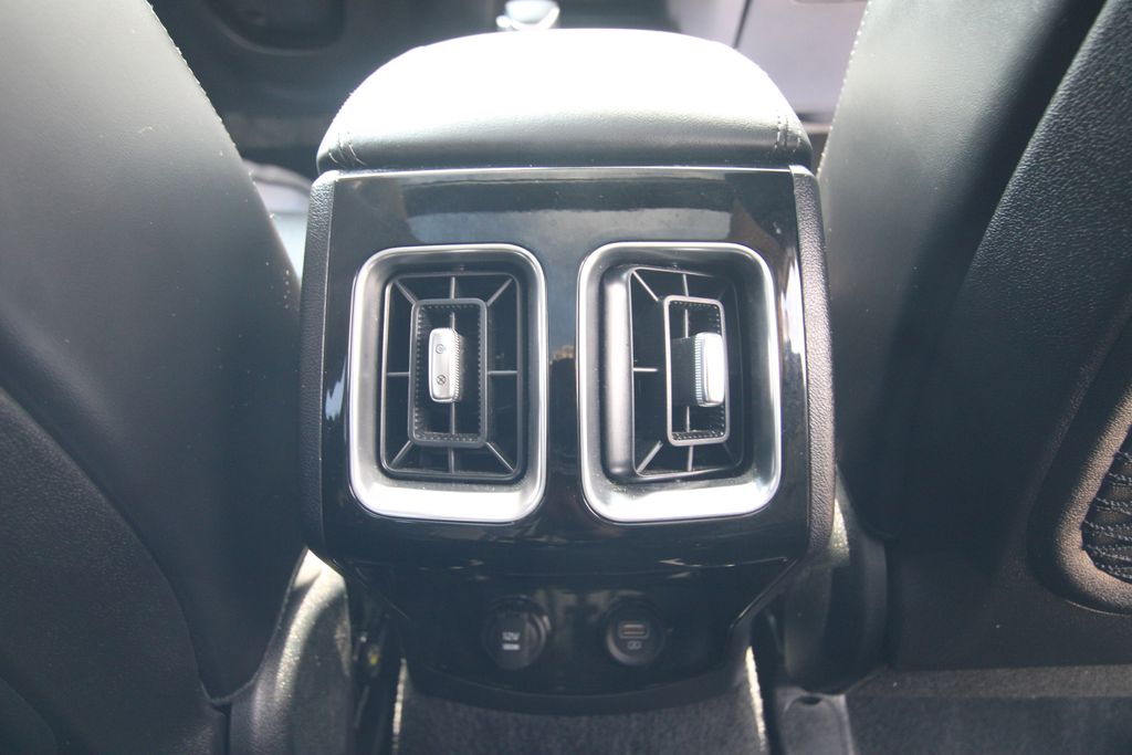 Used 2023 Kia Sorento SUV