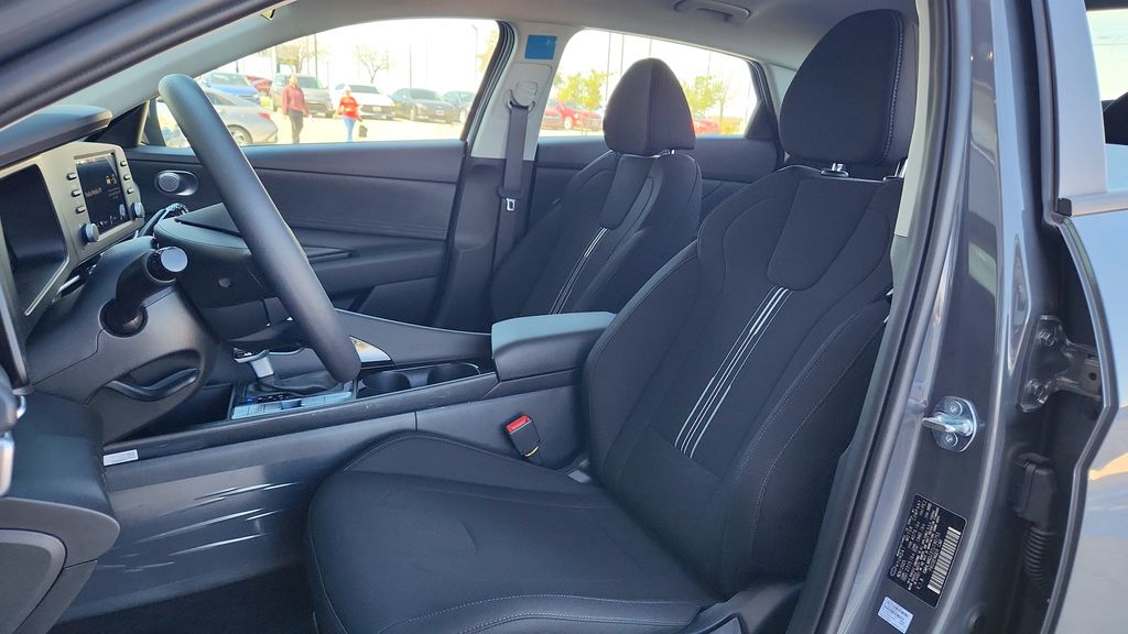 2026 Hyundai Elantra Hybrid