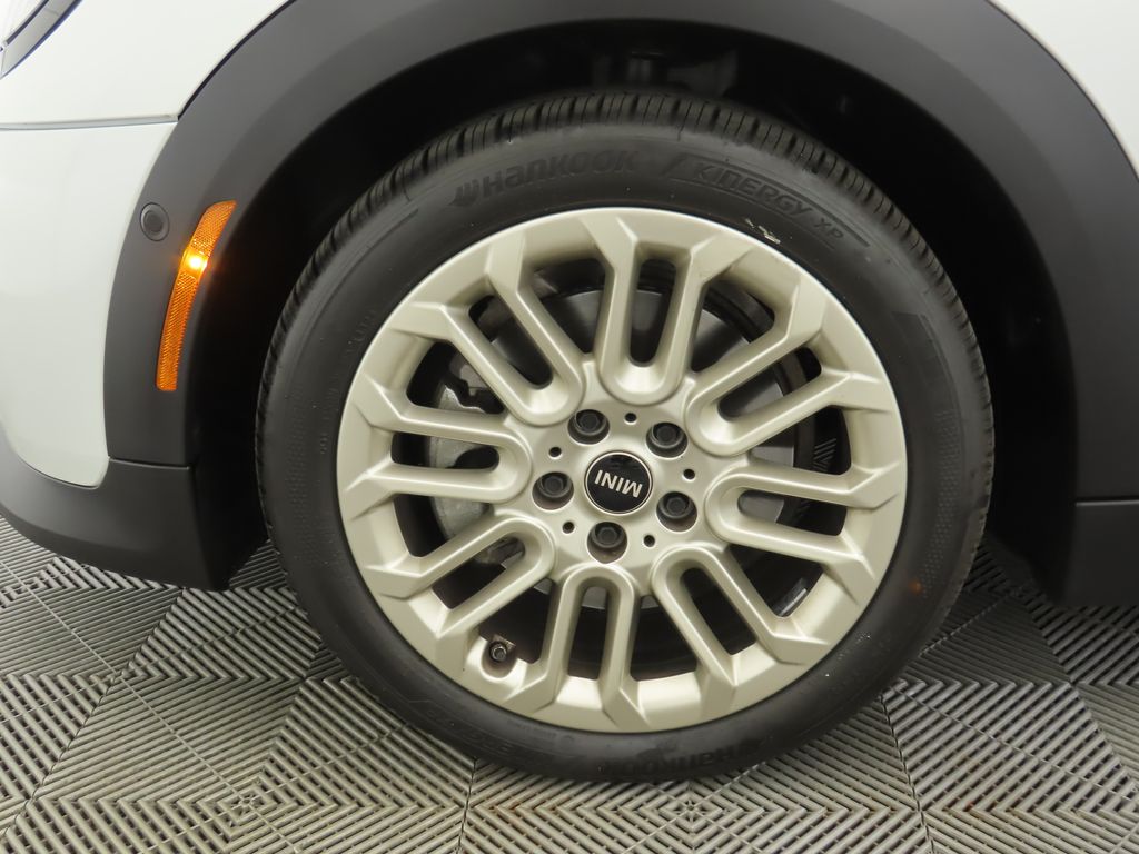 Thumbnail: 2025 MINI Cooper - 26
