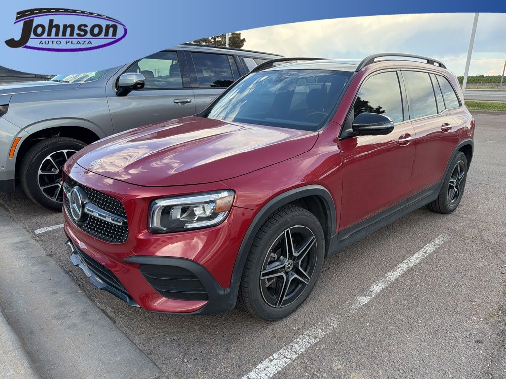 Patagonia Red Metallic 2020 Mercedes-Benz GLB 250 4MATIC SUV / Crossover All-Wheel Drive 8-Speed Automatic