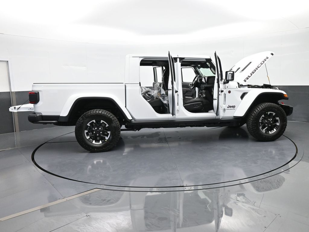 New 2026 Bright White Clearcoat Jeep Rubicon image 69