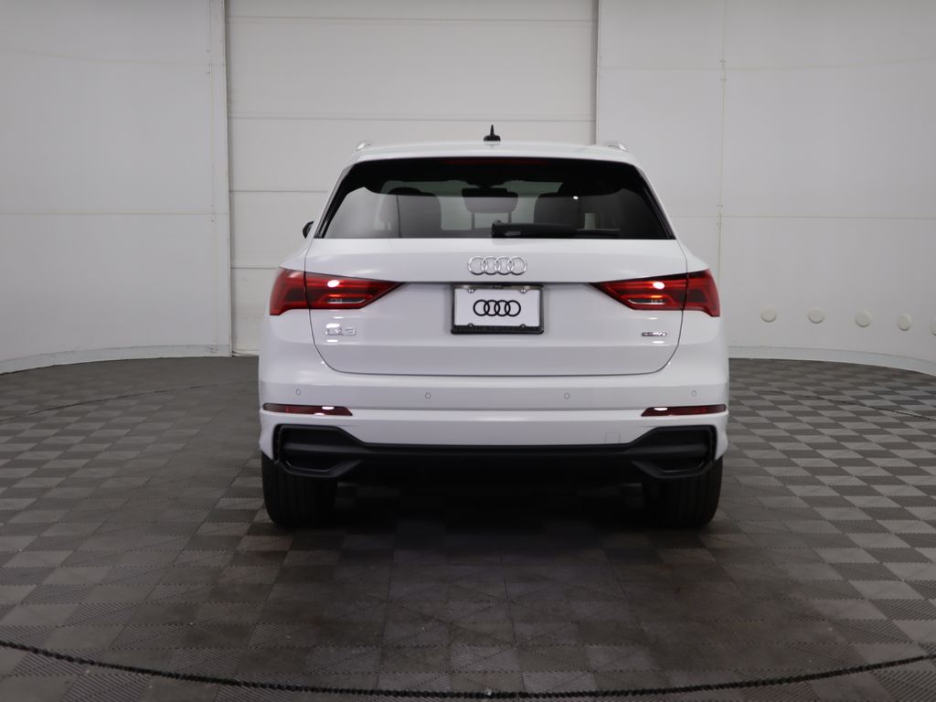 2025 Audi Q3  7