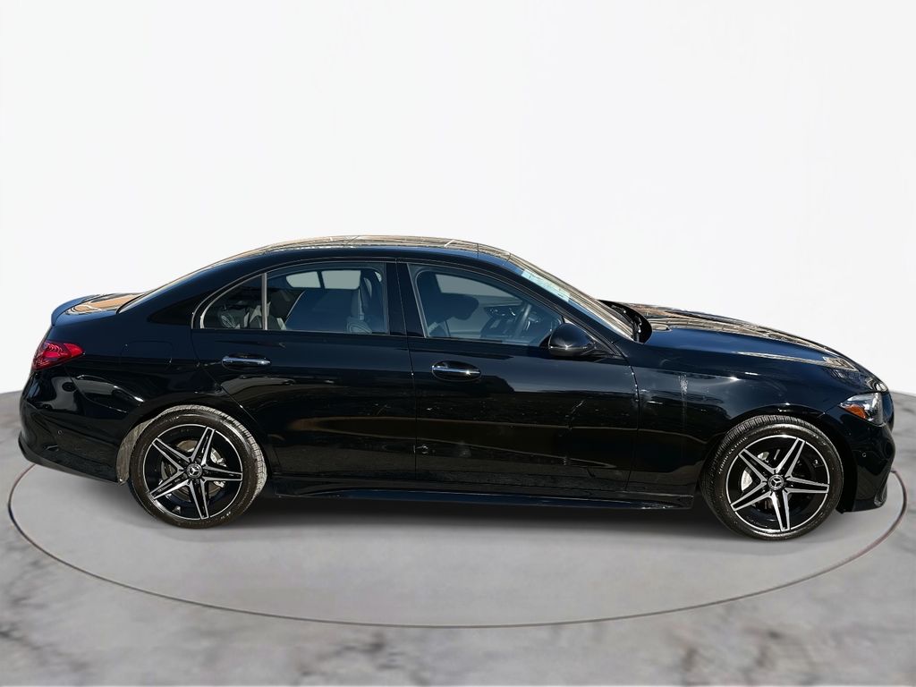 Thumbnail: 2025 Mercedes-Benz C-Class - 6