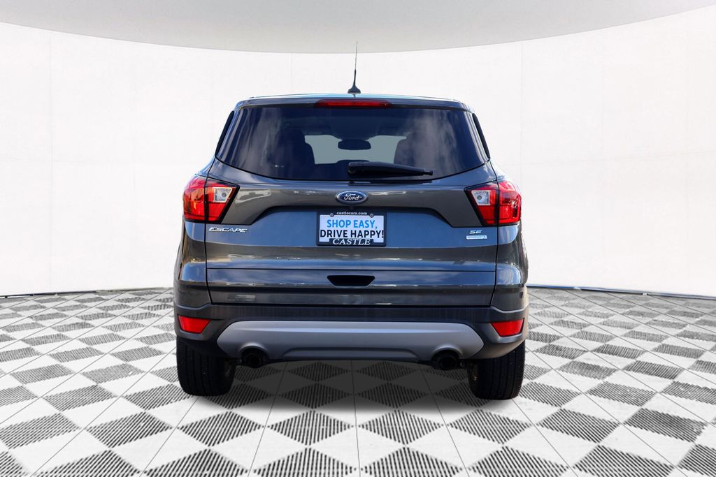 2019 Ford Escape SE 9