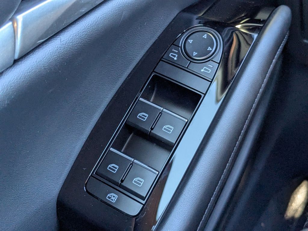 2026 Mazda Mazda3 Hatchback 2.5 S Select Sport