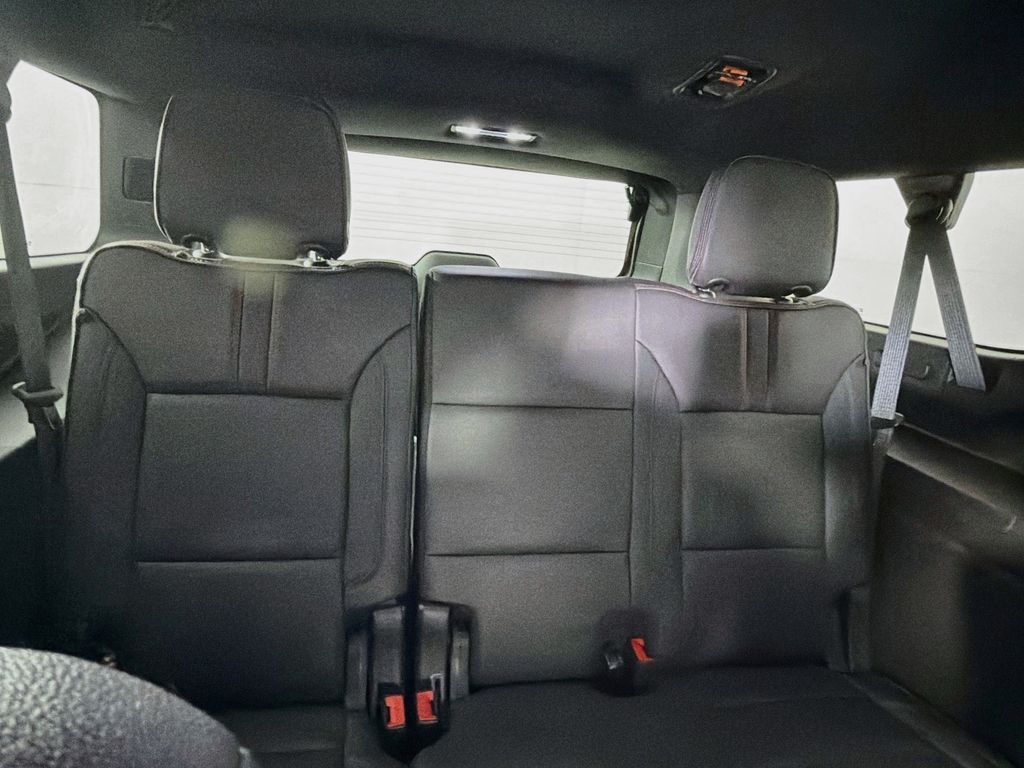 Used 2024 Chevrolet Suburban SUV