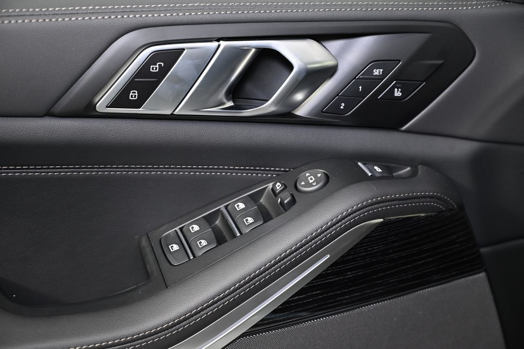 Thumbnail: 2026 BMW X5 - 23