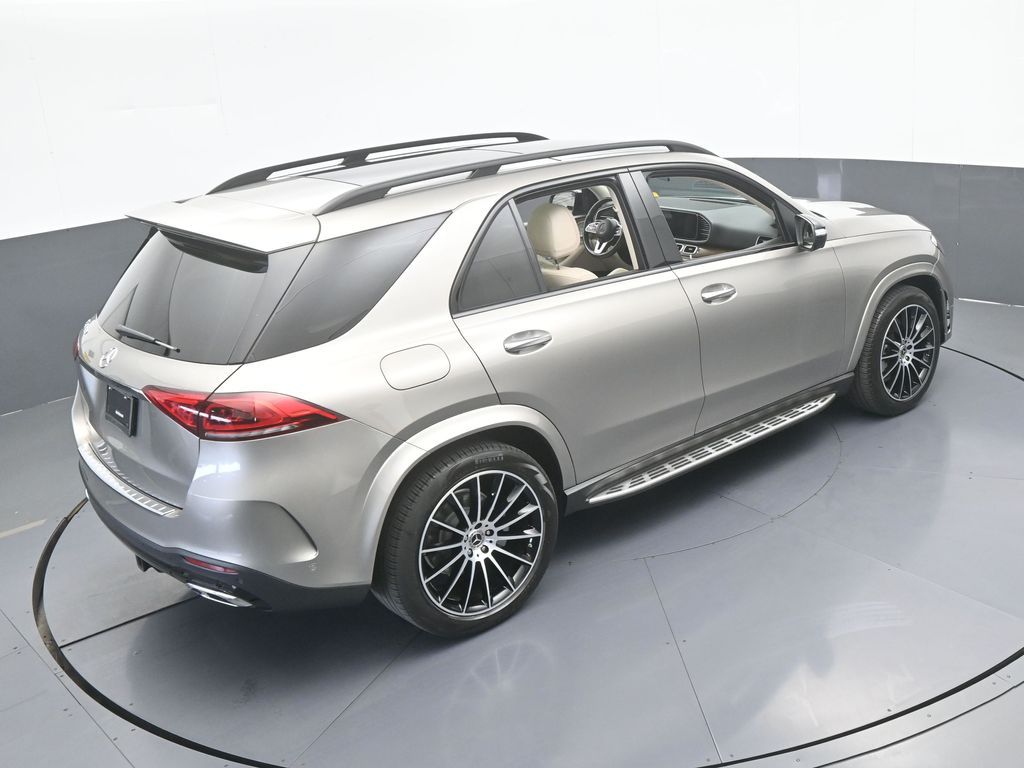 Used 2022 Gold Mercedes-Benz GLE 350 image 54