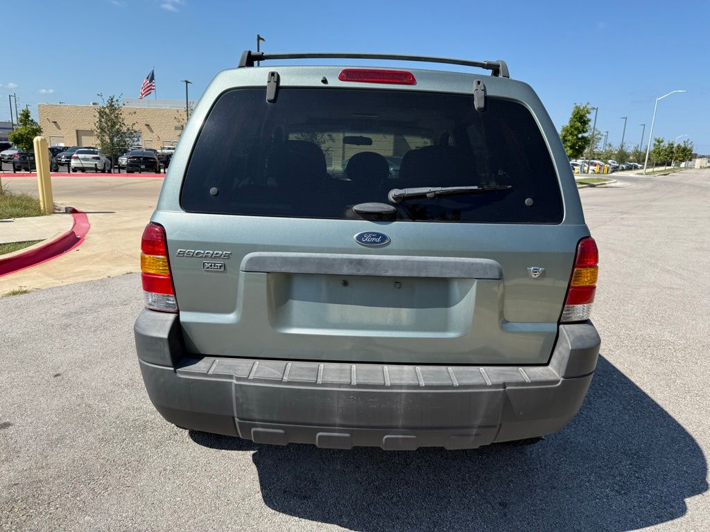 Thumbnail: 2006 Ford Escape - 5