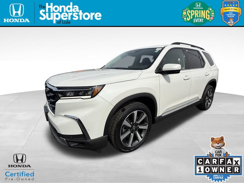 Platinum White Pearl 2023 Honda Pilot Touring AWD SUV / Crossover All-Wheel Drive Automatic