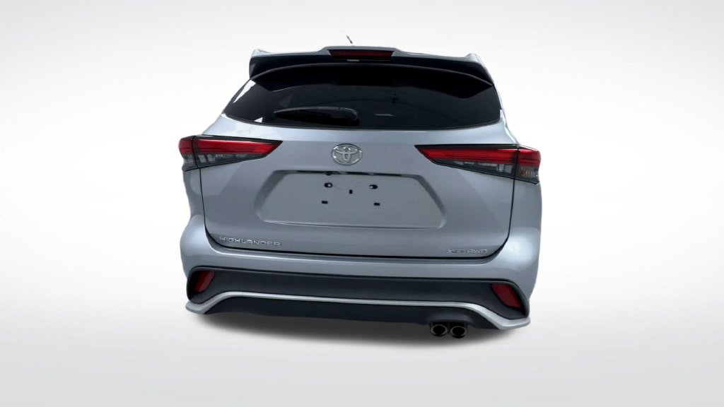 Used 2022 Toyota Highlander SUV