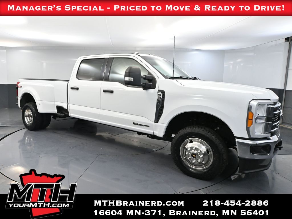 2023 Ford F-350 Super Duty XLT Crew Cab LB DRW 4WD