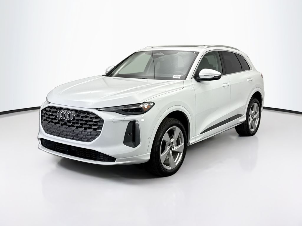 Thumbnail: 2025 Audi Q5 - 1