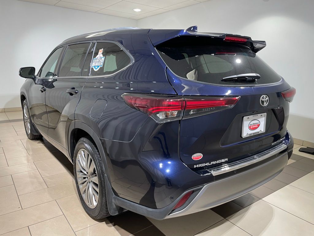 2024 Toyota Highlander Platinum 3