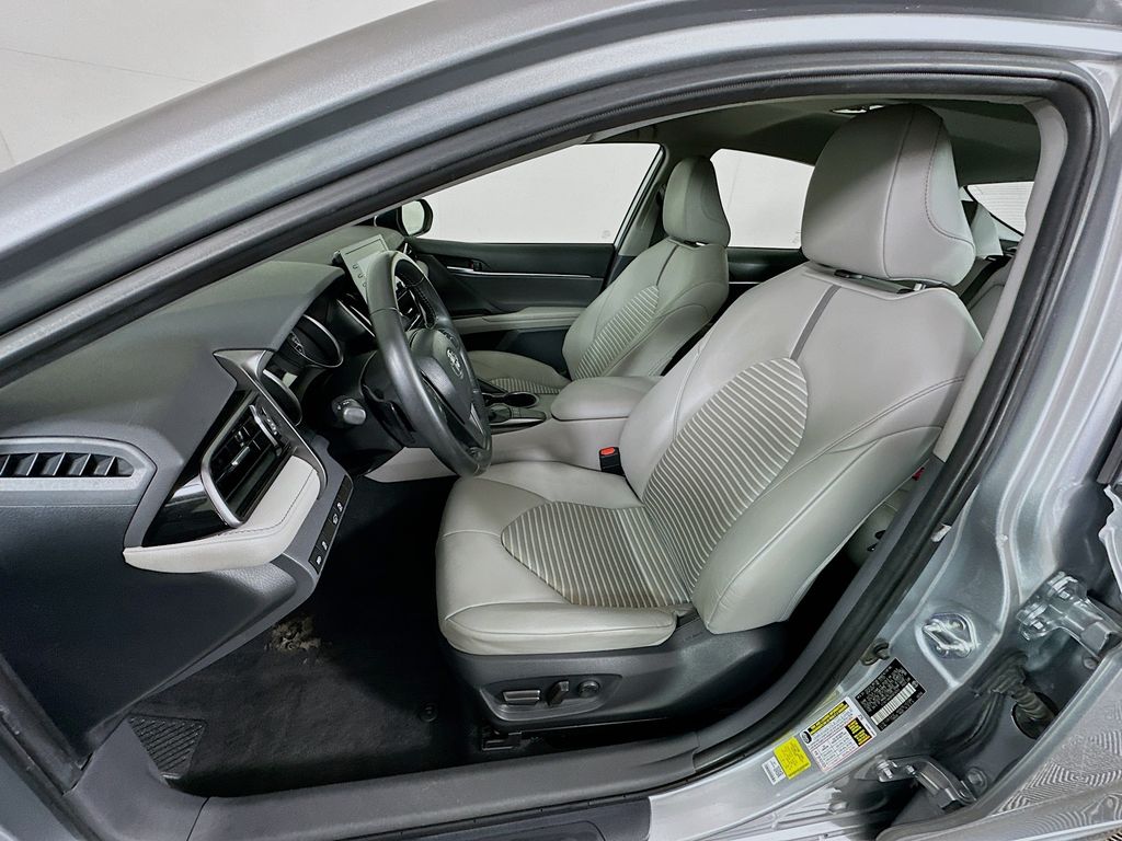 Thumbnail: 2024 Toyota Camry - 20