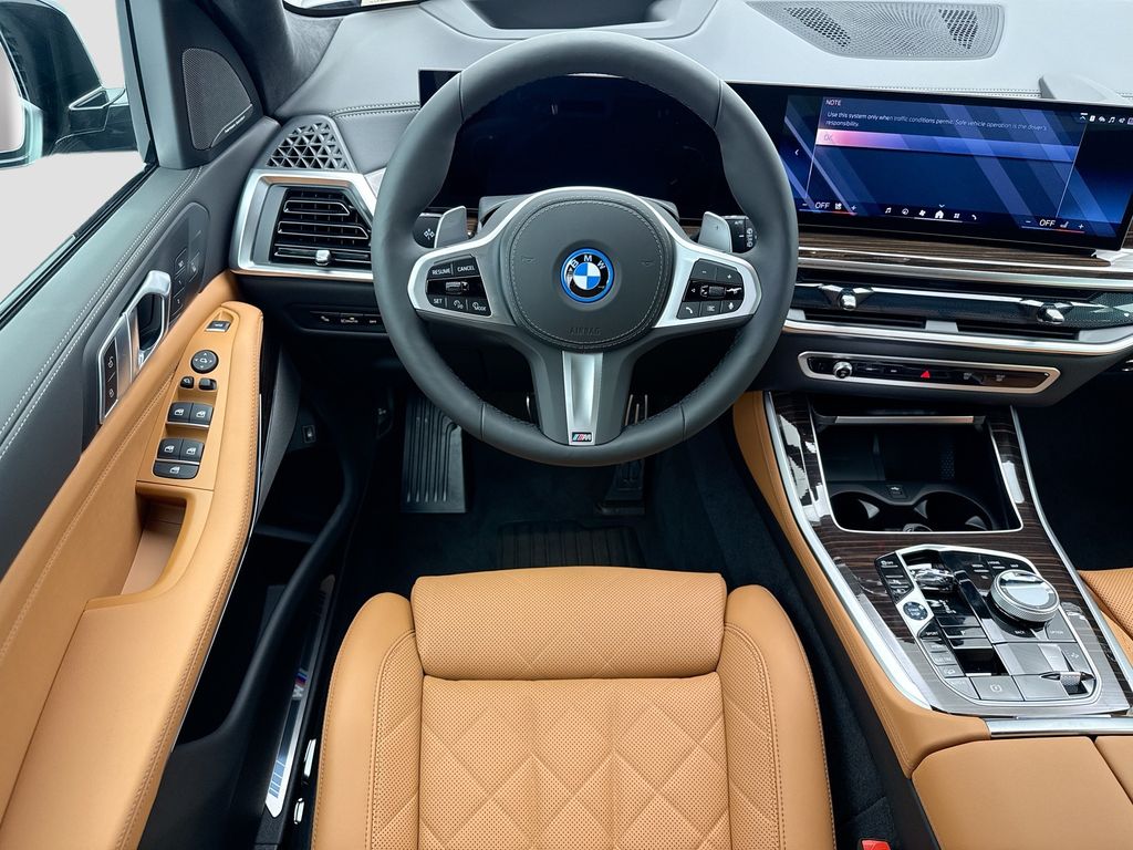 Thumbnail: 2026 BMW X5 - 10