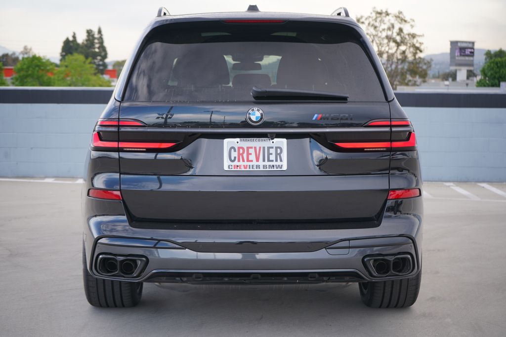 Thumbnail: 2026 BMW X7 - 6