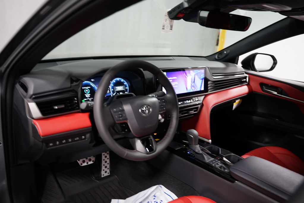 2025 Toyota Camry XSE 11