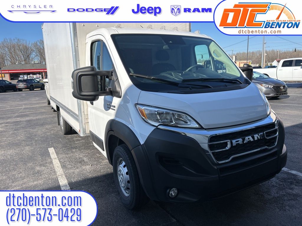 Bright White Clearcoat 2023 RAM ProMaster Chassis 3500 159 Extended Cutaway FWD Van Front-Wheel Drive 9-Speed Automatic
