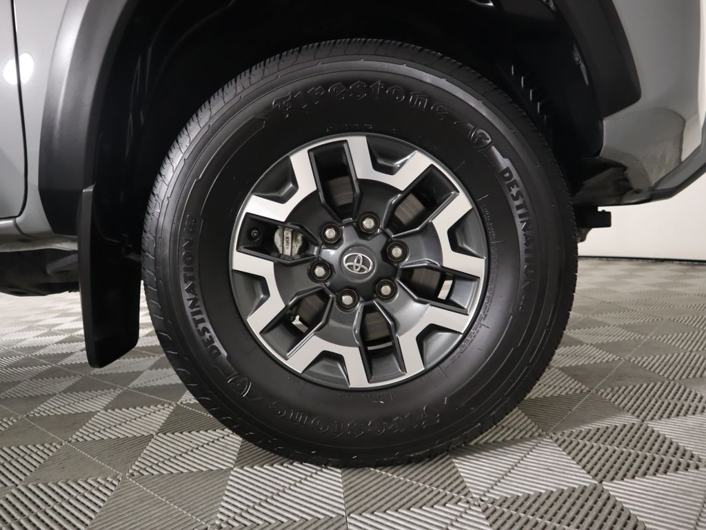 2021 Toyota Tacoma TRD Off-Road 32